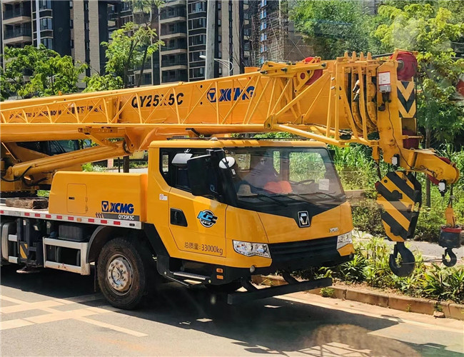 琼结县大件设备吊装租赁吊车