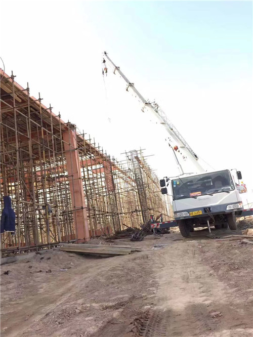 琼结县吊车作业的安全注意事项有哪些？