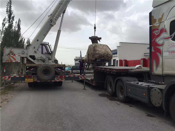 琼结县狭窄场地（如小区、车间）适合用哪种吊车？