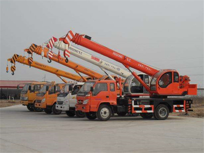 琼结县设备出现故障导致停工，怎么处理？是否有备用设备替换？