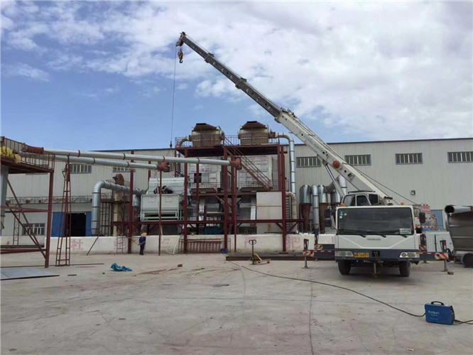 琼结县“手脚齐动”—— 吊车的 “协同作业” 技术